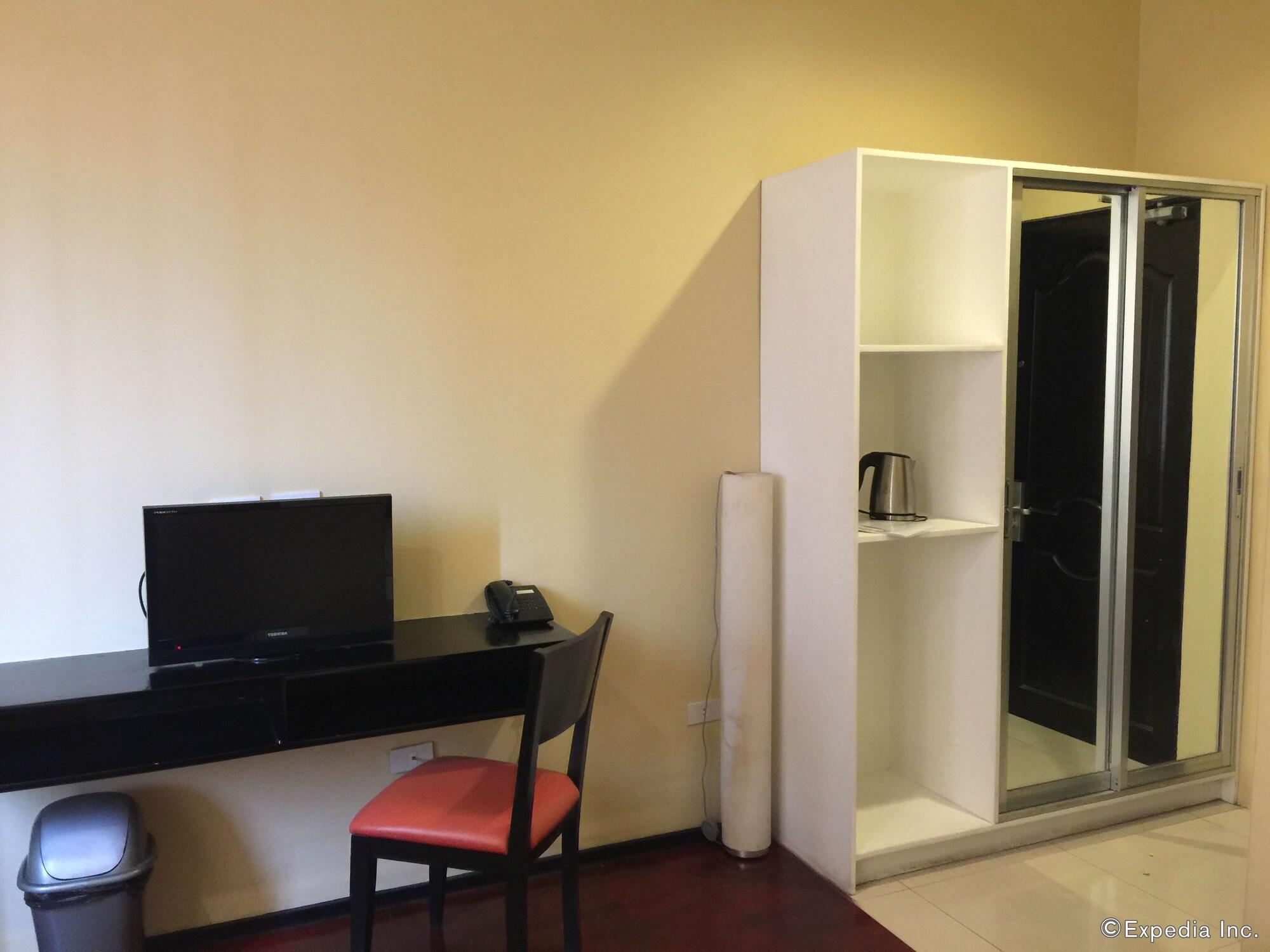 Arabelle Suites Tagbilaran City Ngoại thất bức ảnh