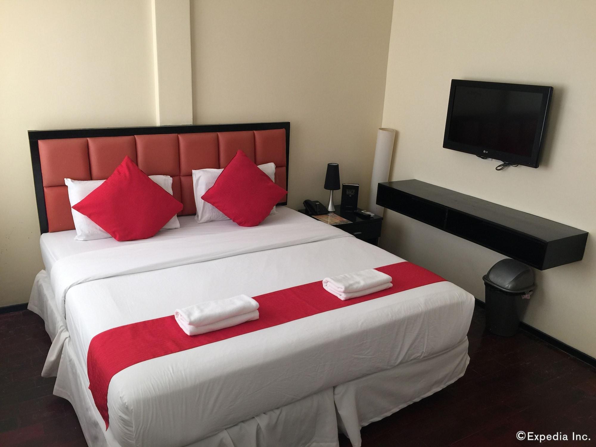 Arabelle Suites Tagbilaran City Ngoại thất bức ảnh